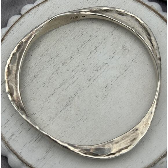 Retired James Avery Las Martilbalos Hammered Bangle Bracelet 39.76G/7.5in - Picture 5 of 8